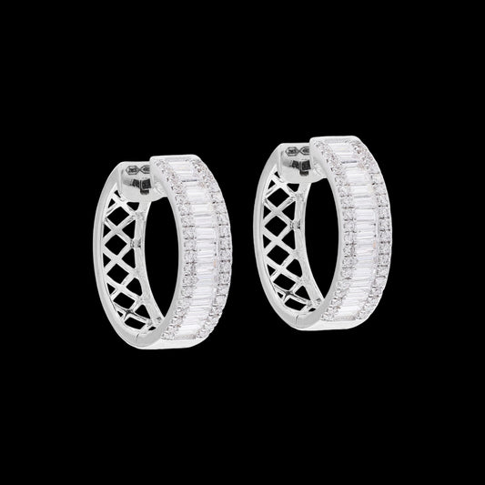 Éternelle Diamond Hoop Earrings