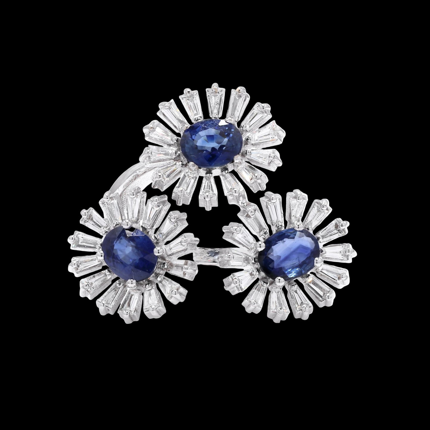 The Regal Blue Trinity: A Radiant Sapphire & Diamond Cluster
