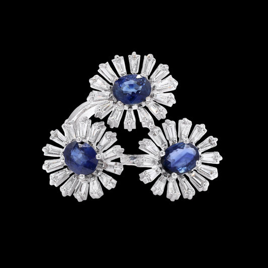 The Regal Blue Trinity: A Radiant Sapphire & Diamond Cluster