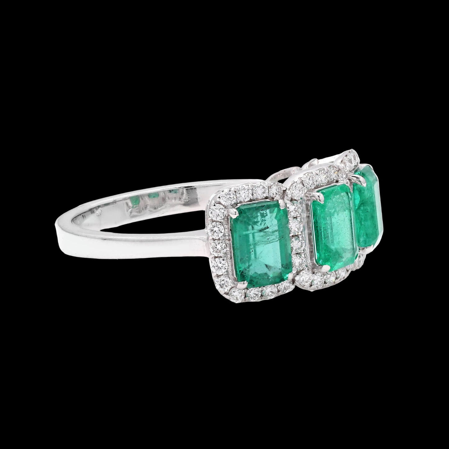 The Imperial Green Emerald Triad: A Stunning Halo